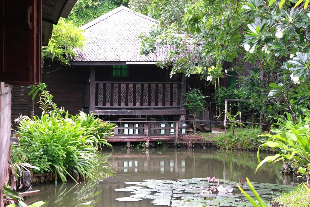 Khum Bang Kaew Resort Bangkok Esterno foto